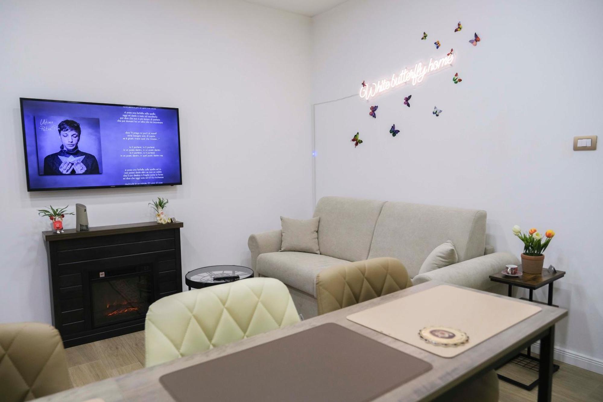 White Butterfly Home 나폴리 외부 사진